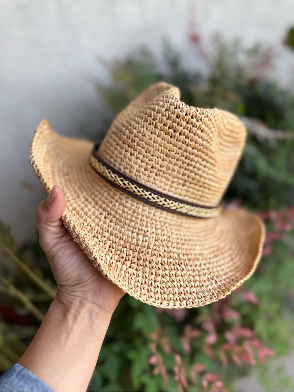 Global Glamour Raffia Straw Hat in Natural